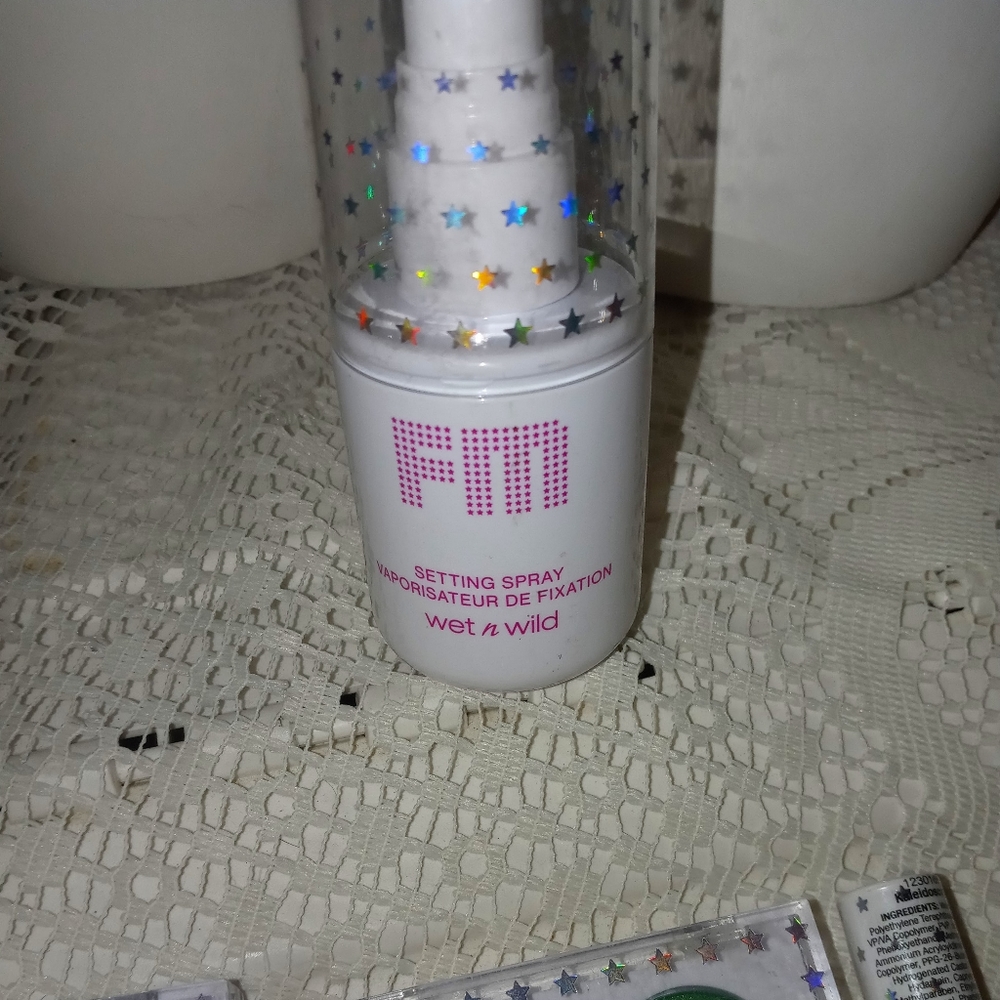 Wet N Wild Fantasy Makers Ltd Ed. Setting Spray